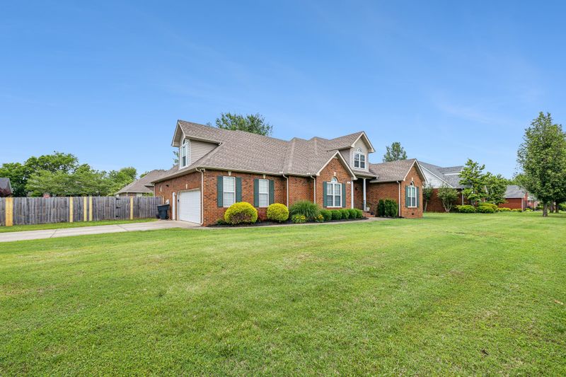 2603 Mission Ridge Dr, Murfreesboro, TN 37130