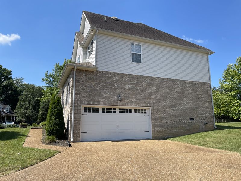 1448 Stoner Rdg, Hermitage, TN 37076
