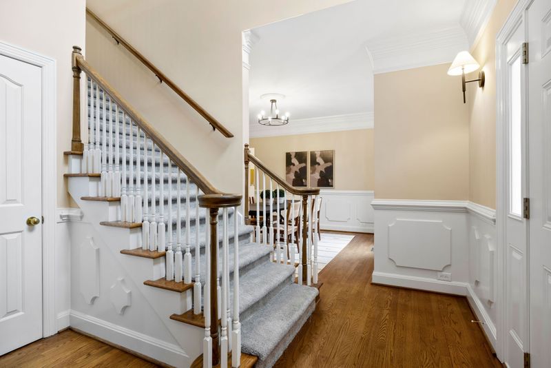 1117 Hunters Chase Dr, Franklin, TN 37064