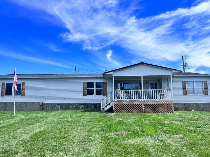 977 Cookeville Hwy, Chestnut Mound, TN 38552