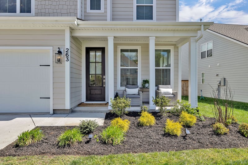 263 Cornice Dr, La Vergne, TN 37086