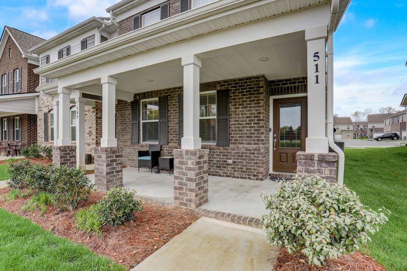 511 Swanholme Dr, Murfreesboro, TN 37128