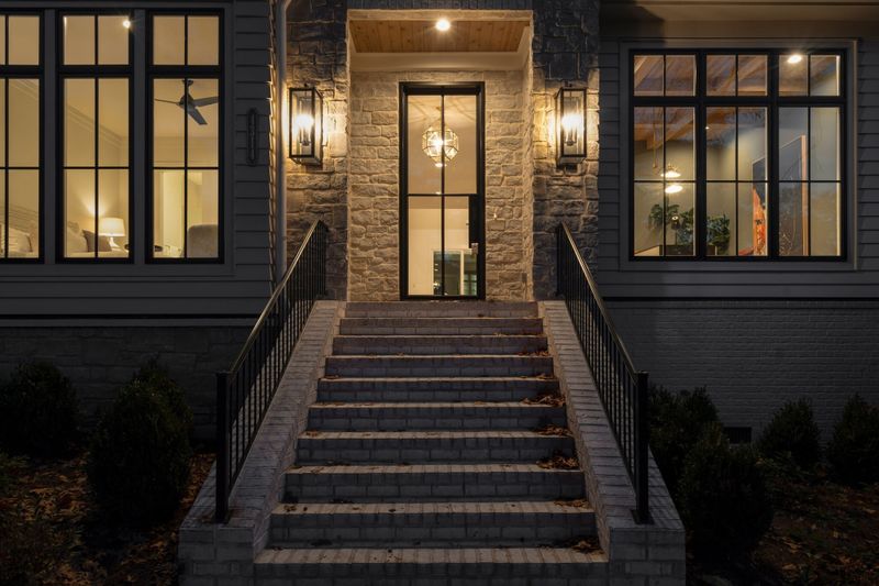 4314 Estes Rd, Nashville, TN 37215