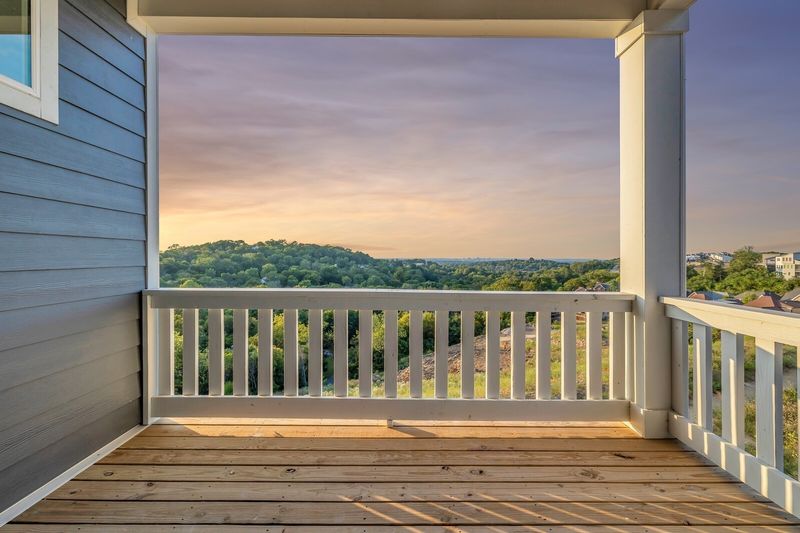 1593 Boxwood Dr, Nashville, TN 37211