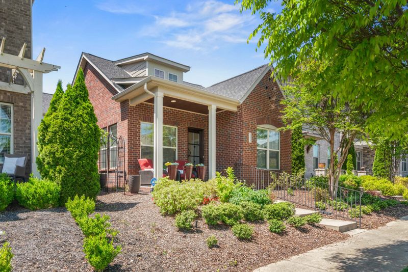 153 Ashcrest Pt, Hendersonville, TN 37075