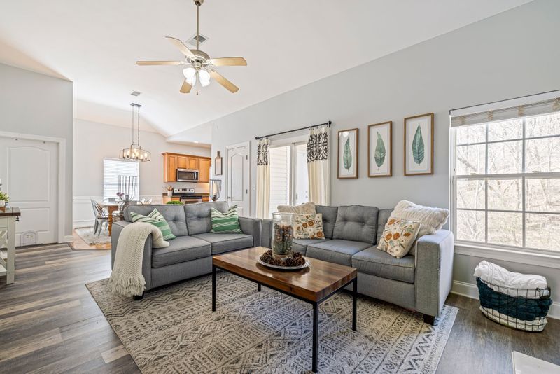 6952 Highway 70 S #111, Nashville, TN 37221