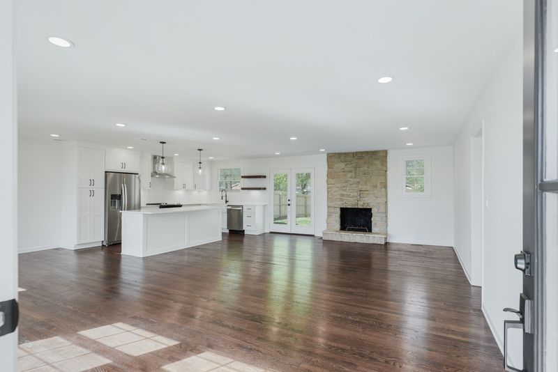 107 Rebecca Dr, Hendersonville, TN 37075