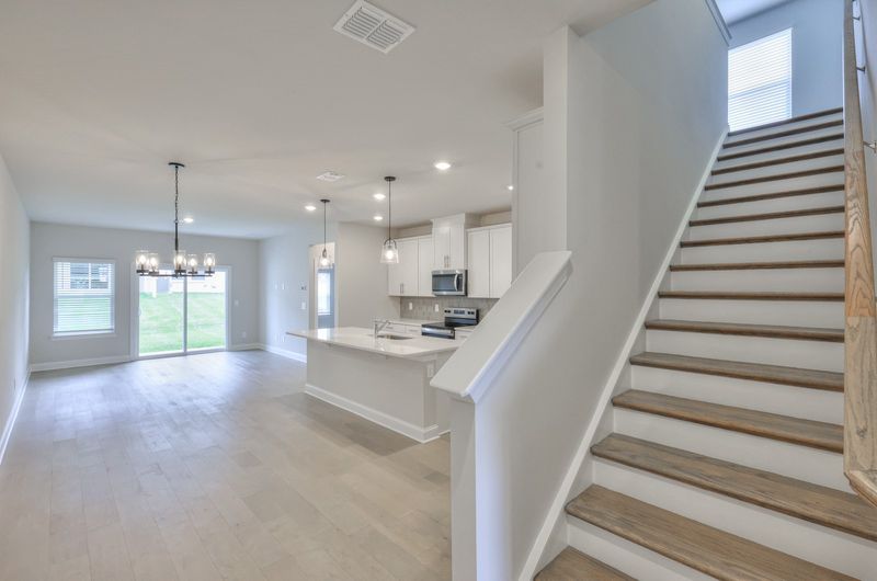 324 Almont Dr, Smyrna, TN 37167