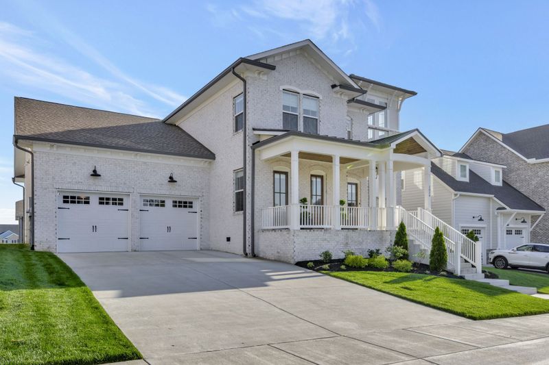 1024 Pebble Run Rd, Hendersonville, TN 37075