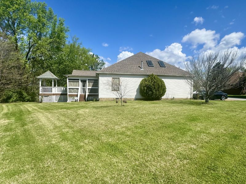 1801 Olive Cir, Nashville, TN 37217