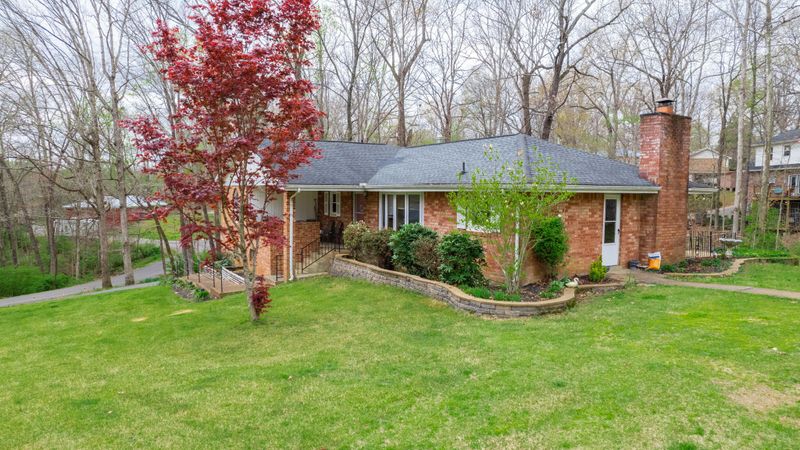 209 Bellwood Cir, Dickson, TN 37055