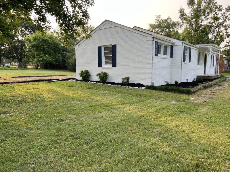 222 Pleasant Dr, Columbia, TN 38401