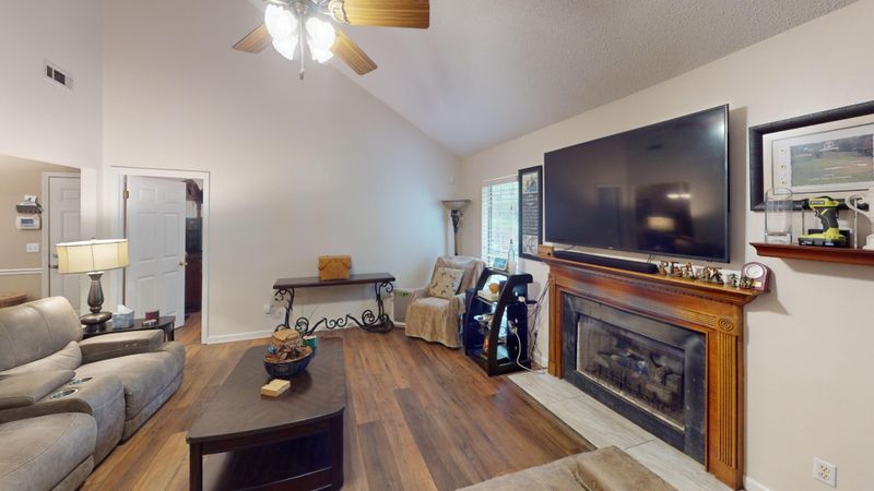 243 Middle View Dr, Ringgold, GA 30736