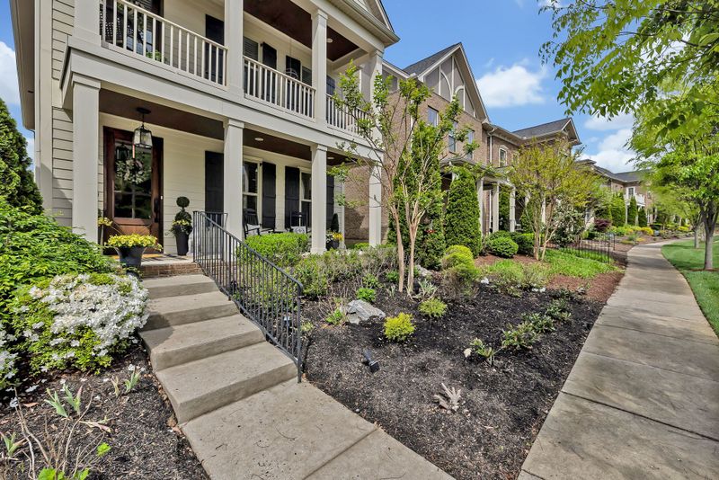 105 Ashcrest Pt, Hendersonville, TN 37075