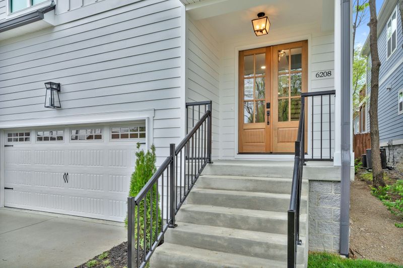 6208 Louisiana Ave, Nashville, TN 37209