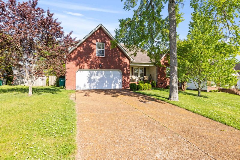 2948 Hearthside Dr, Spring Hill, TN 37174