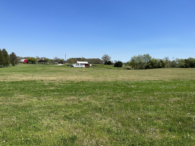 0 Starks Rd, Cross Plains, TN 37049