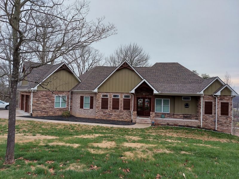 602 Melanie Park Ct, Ashland City, TN 37015