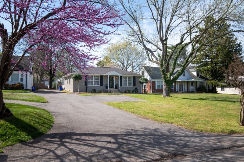 3623 Rainbow Pl, Nashville, TN 37204