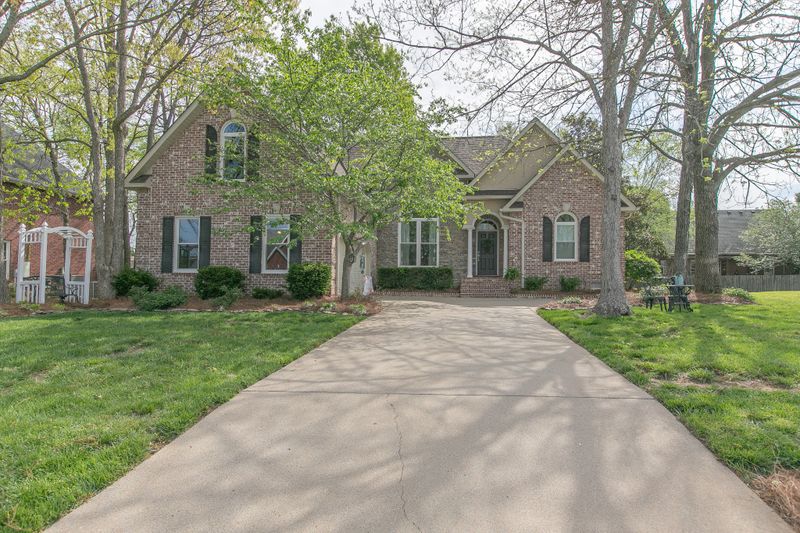 2636 Dorset St, Murfreesboro, TN 37130