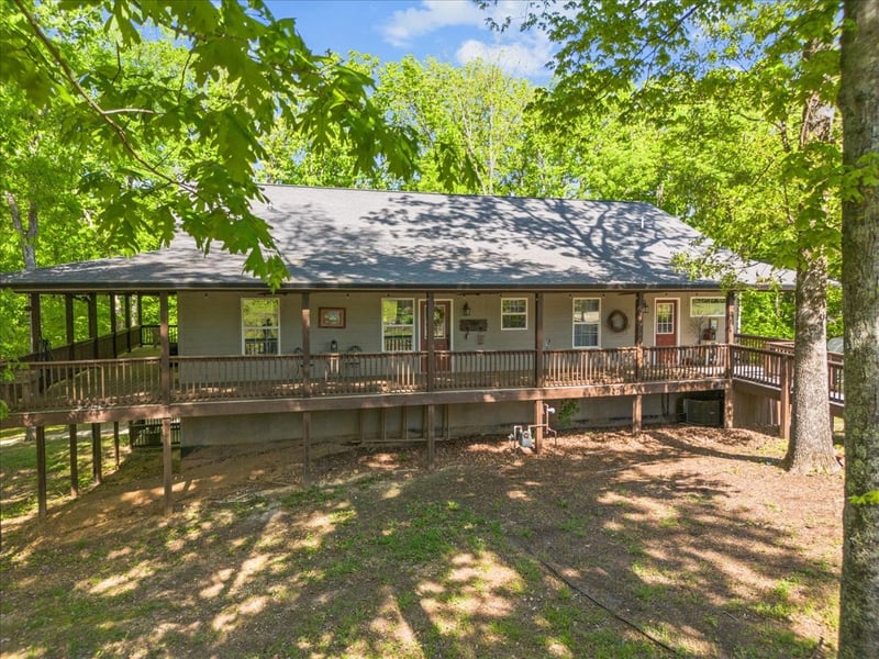901 Slaydenwood Rd, Vanleer, TN 37181