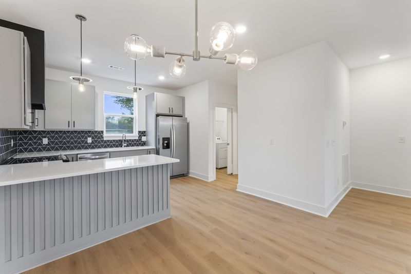 644 Markham, Nashville, TN 37214