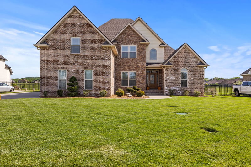 1506 Augusta Dr, Christiana, TN 37037