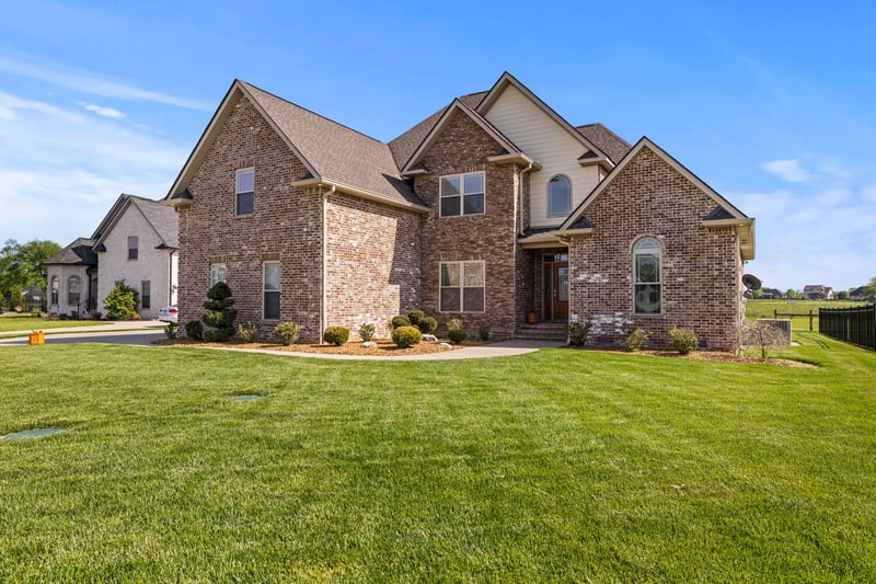 1506 Augusta Dr, Christiana, TN 37037