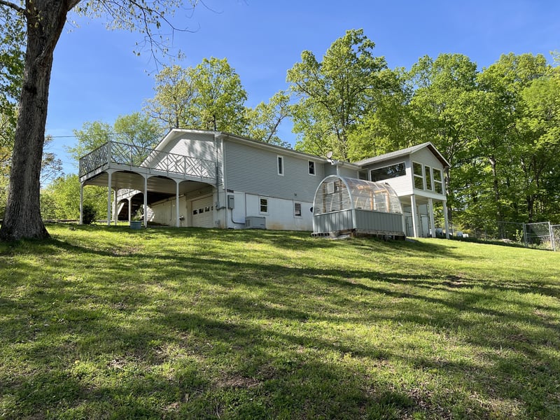 670 Cedar Hill Rd, Vanleer, TN 37181