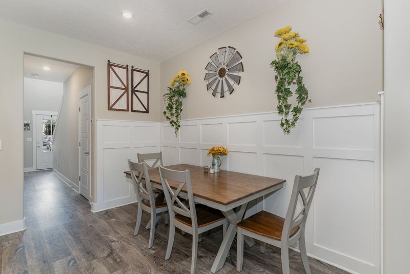 2412 Lightbend Dr, Murfreesboro, TN 37127