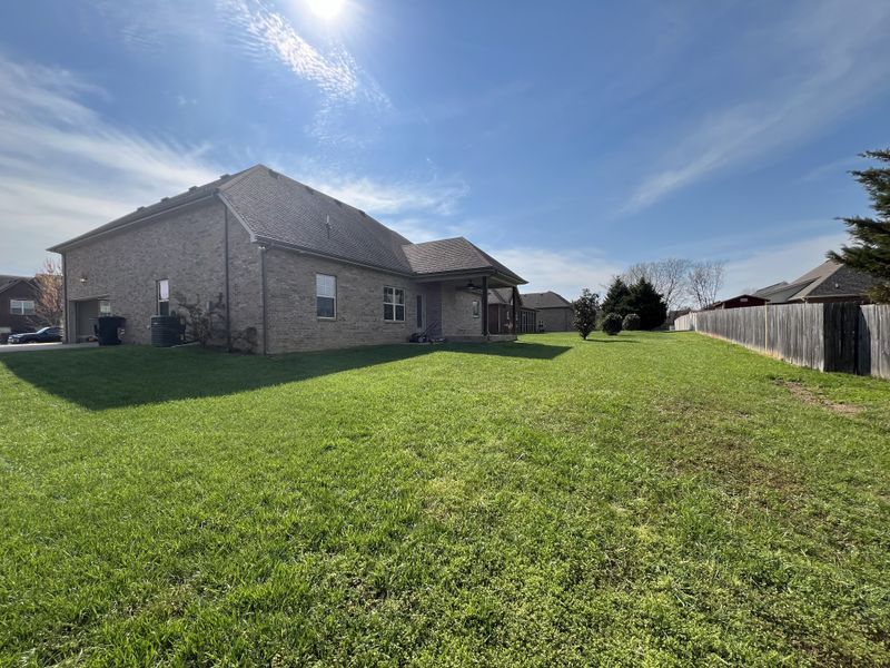 1645 Drayton Dr, Murfreesboro, TN 37130