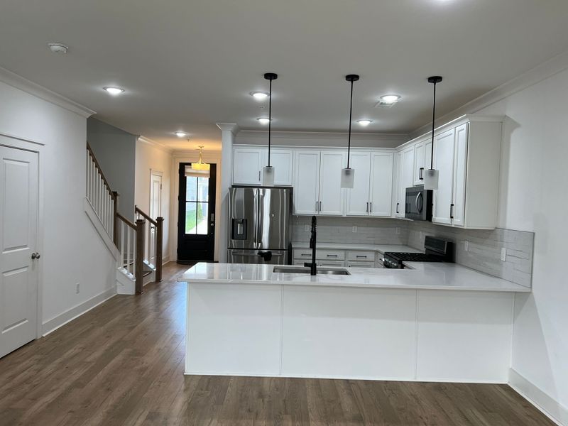 215 Southmen Ln, Spring Hill, TN 37174