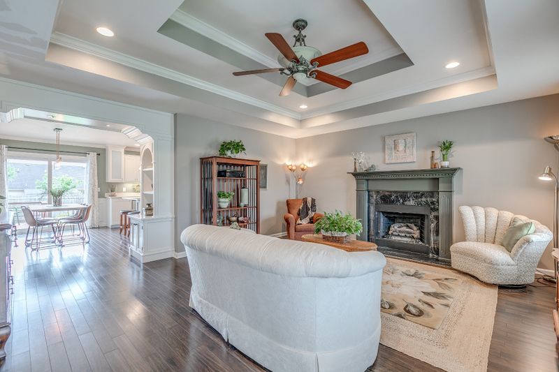 1323 Knight Dr, Murfreesboro, TN 37128