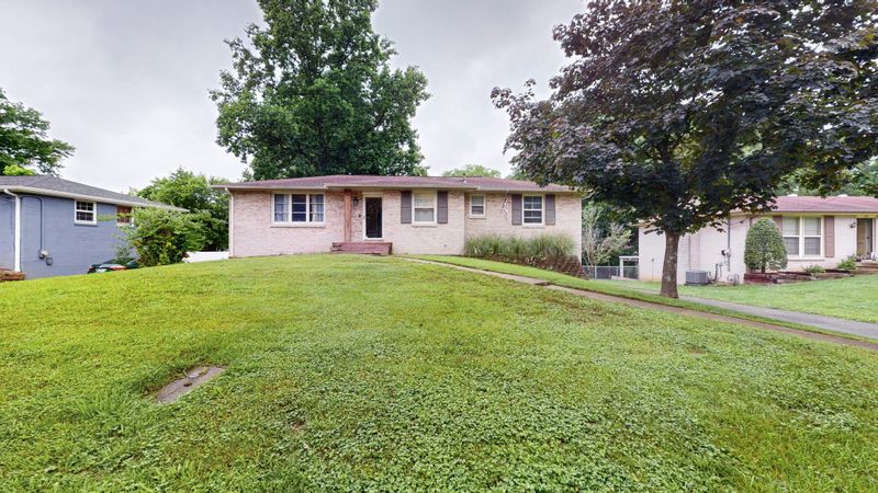 109 Colemont Ct, Antioch, TN 37013