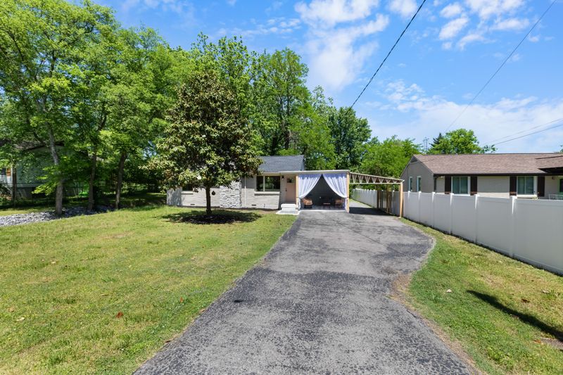 1249 Kenmore Pl, Nashville, TN 37216