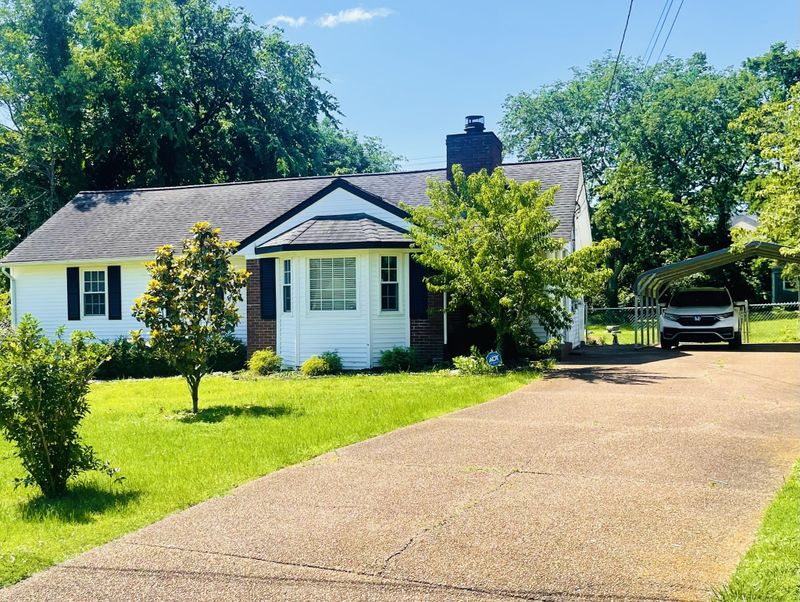 219 Creekview Dr, Mount Juliet, TN 37122