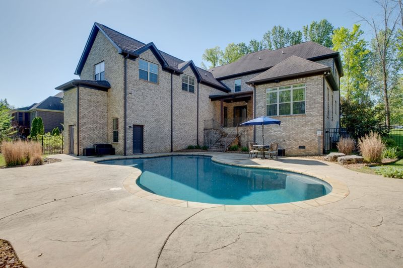 519 Burnett Rd, Mount Juliet, TN 37122