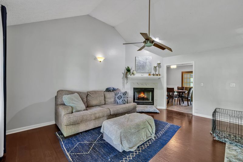 334 Lynnford Dr, Murfreesboro, TN 37128