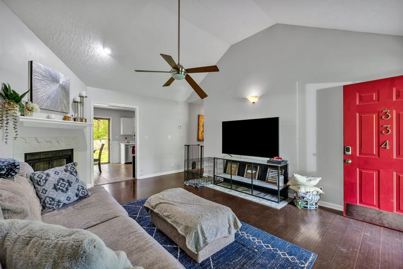 334 Lynnford Dr, Murfreesboro, TN 37128