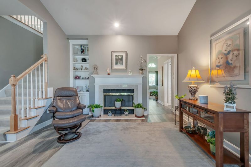 9215 Sawyer Brown Rd, Nashville, TN 37221