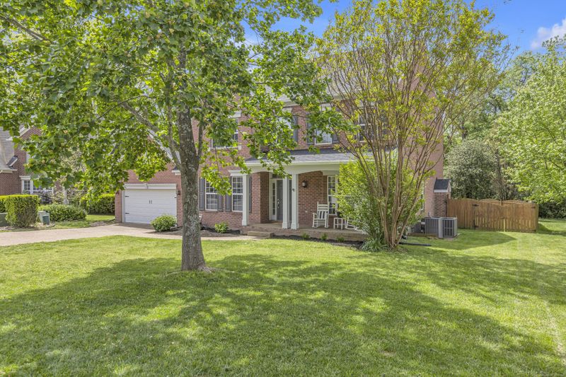 513 Cairnview Dr, Franklin, TN 37064