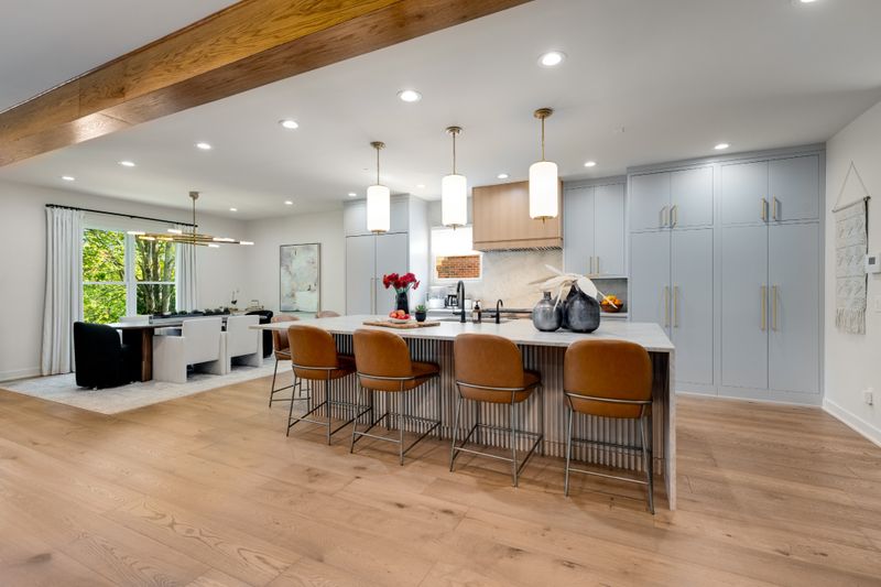 337 Whitworth Way, Nashville, TN 37205