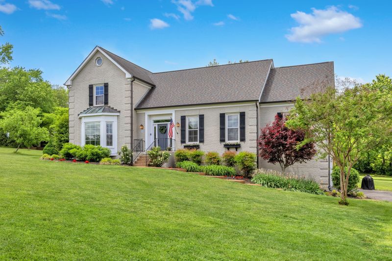 2226 Oakleaf Dr, Franklin, TN 37064