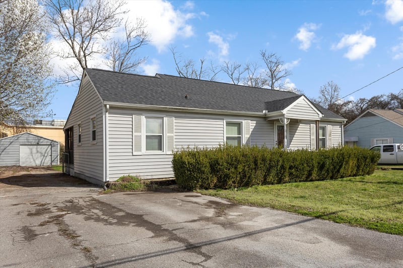 103 Gilbert Dr, Fort Oglethorpe, GA 30742