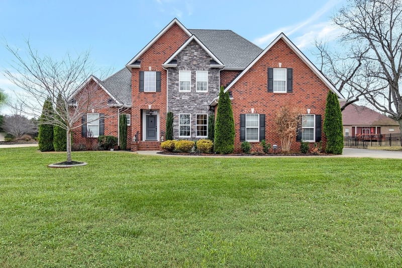 4223 Thoroughbred Ln, Murfreesboro, TN 37127