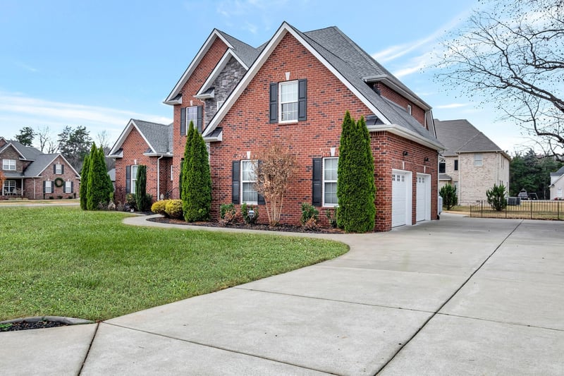 4223 Thoroughbred Ln, Murfreesboro, TN 37127