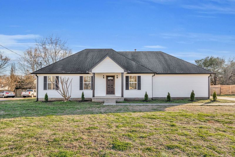 4207 Higdon Dr, Murfreesboro, TN 37128