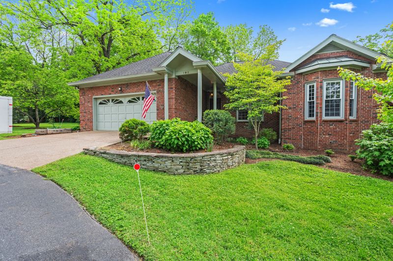 102 Braxton Hill Ct, Nashville, TN 37204
