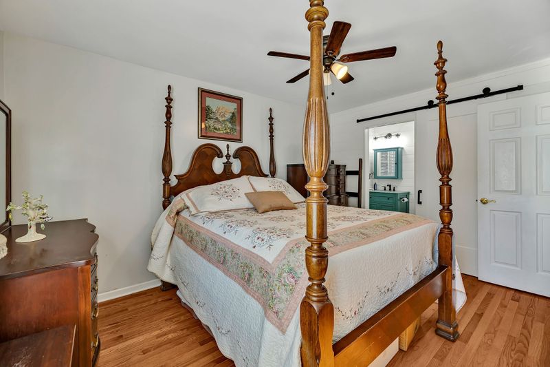 137 Bland Dr, Mount Juliet, TN 37122