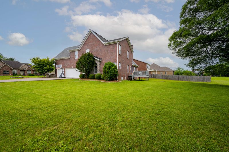 3302 Robinwood Dr, Murfreesboro, TN 37128